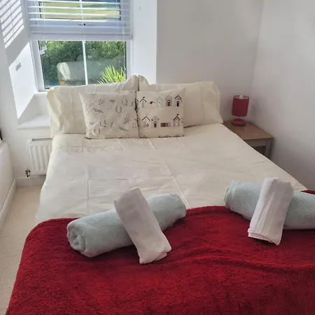 Charming Chardan Cottage,
